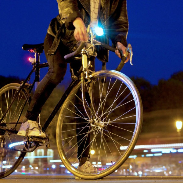 De regels voor fietsverlichting en reflectie 